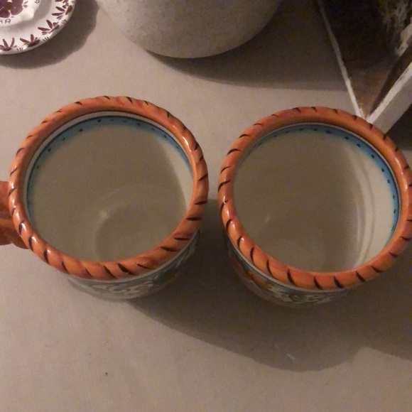 2 Dario Farrucci Designs Hand Painted Mugs - Picture 4 of 5